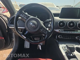 2019 Kia Stinger GT2 – miniatura 10
