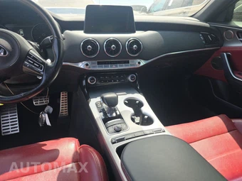 2019 Kia Stinger GT2 – miniatura 11