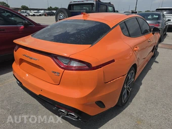 2019 Kia Stinger GTS - miniatura 4