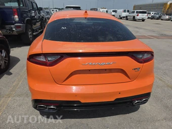 2019 Kia Stinger GTS - miniatura 5
