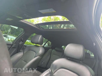 2019 Kia Stinger GTS – miniatura 11
