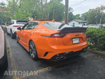 2019 Kia Stinger GTS – miniatura 2