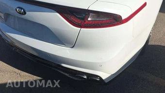 2019 Kia Stinger – miniatura 22