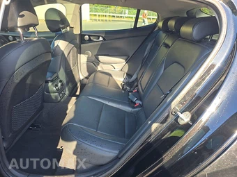 2019 Kia Stinger – miniatura 13