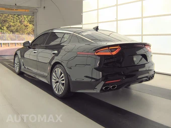2019 Kia Stinger – miniatura 6