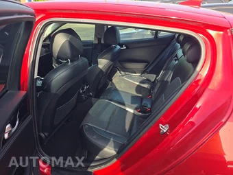 2019 Kia Stinger - miniatura 13