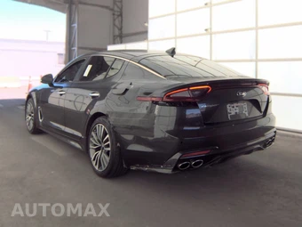 2019 Kia Stinger Premium – miniatura 6