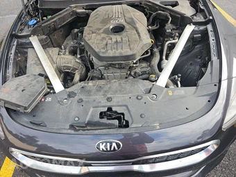 2019 Kia Stinger Premium - miniatura 15