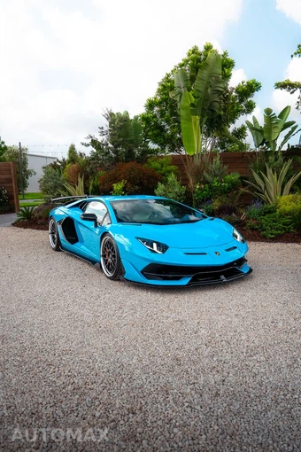 2019 Lamborghini Aventador SVJ Coupe - miniatura 12