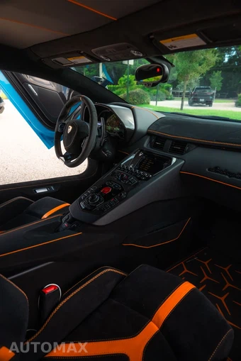 2019 Lamborghini Aventador SVJ Coupe - miniatura 14