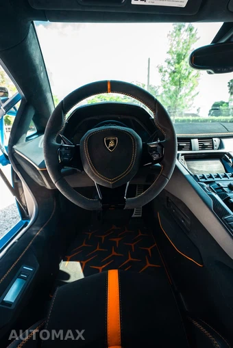 2019 Lamborghini Aventador SVJ Coupe - miniatura 17