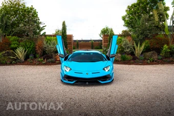 2019 Lamborghini Aventador SVJ Coupe - miniatura 2