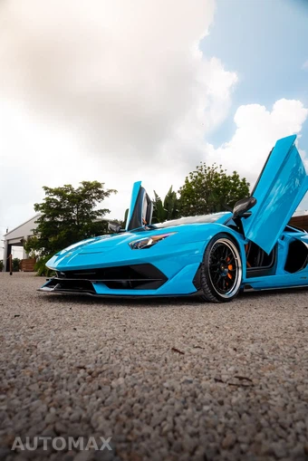 2019 Lamborghini Aventador SVJ Coupe - miniatura 9