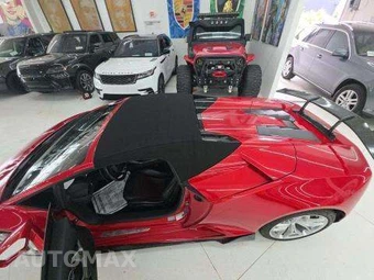 2019 Lamborghini Huracan RWD Convertible – miniatura 12