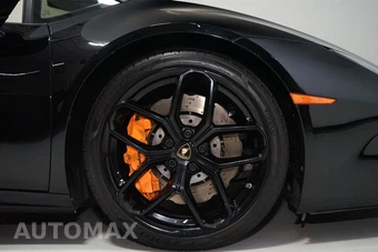 2019 Lamborghini Huracan RWD Convertible - miniatura 10