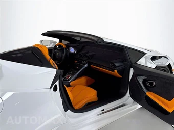 2019 Lamborghini Huracan RWD Convertible - miniatura 26