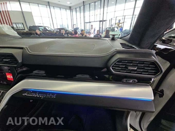 2019 Lamborghini Urus - miniatura 19