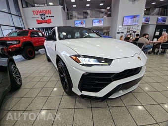 2019 Lamborghini Urus - miniatura 4