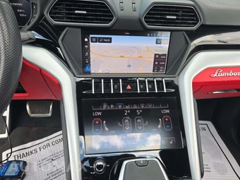 2019 Lamborghini Urus – miniatura 10