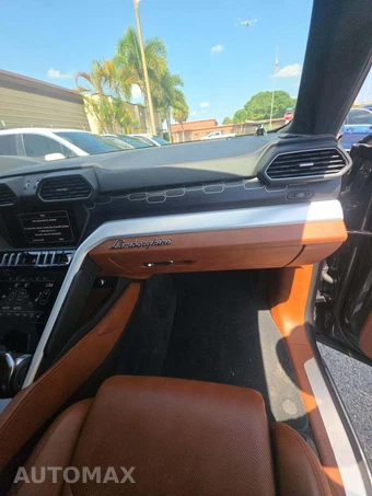 2019 Lamborghini Urus – miniatura 19