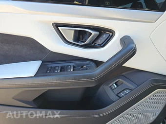 2019 Lamborghini Urus – miniatura 9