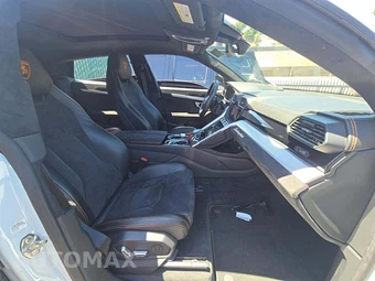 2019 Lamborghini Urus – miniatura 18
