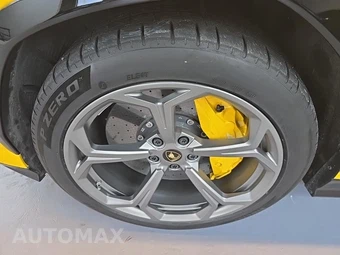 2019 Lamborghini Urus – miniatura 19