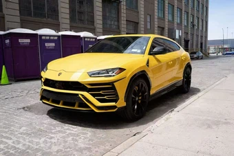 2019 Lamborghini Urus — car from the USA, Manheim Buy-Now listing at AUTOMAX