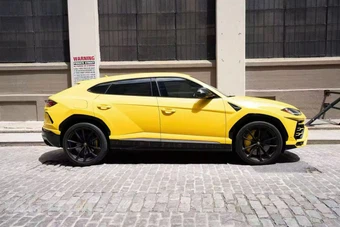 2019 Lamborghini Urus – miniatura 4