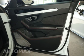 2019 Lamborghini Urus - miniatura 26