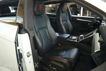 2019 Lamborghini Urus - miniatura 9