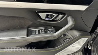 2019 Lamborghini Urus – miniatura 12