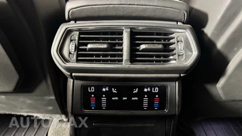 2019 Lamborghini Urus – miniatura 35