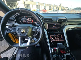 2019 Lamborghini Urus - miniatura 11