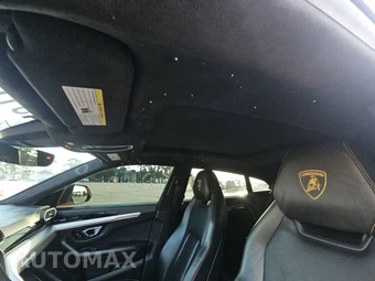 2019 Lamborghini Urus - miniatura 17