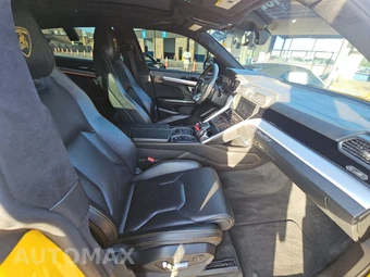 2019 Lamborghini Urus - miniatura 8