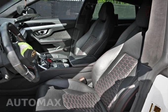 2019 Lamborghini Urus – miniatura 11