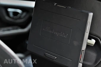 2019 Lamborghini Urus – miniatura 17