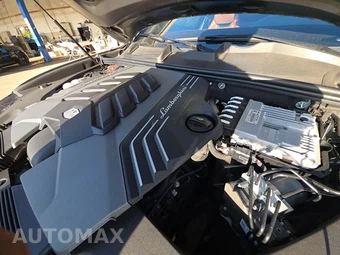 2019 Lamborghini Urus - miniatura 18