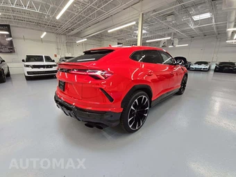 2019 Lamborghini Urus - miniatura 3