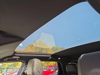 2019 Land Rover Discovery Sport HSE - miniatura 17