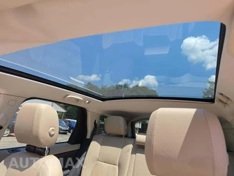 2019 Land Rover Discovery Sport HSE – miniatura 11