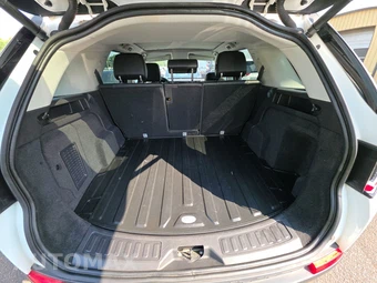 2019 Land Rover Discovery Sport HSE – miniatura 16