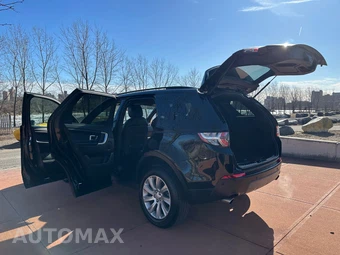 2019 Land Rover Discovery Sport SE - miniatura 23