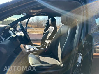2019 Land Rover Discovery Sport SE - miniatura 32