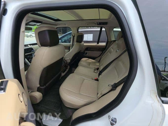 2019 Land Rover Range Rover HSE - miniatura 13