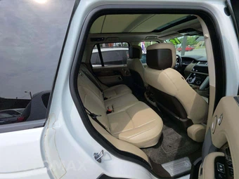 2019 Land Rover Range Rover HSE - miniatura 16
