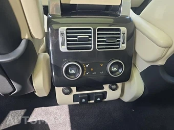 2019 Land Rover Range Rover HSE - miniatura 26