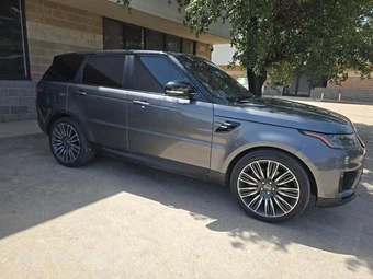 2019 Land Rover Range Rover Sport SE - miniatura 4
