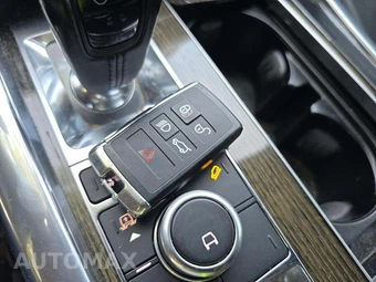 2019 Land Rover Range Rover Sport SE - miniatura 8